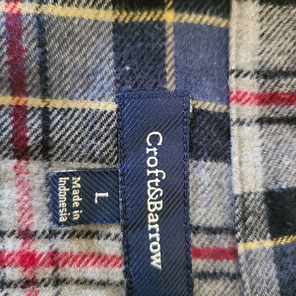Men's Flannels - Picture 2 of 4